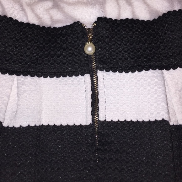 Gorgeous skirt! - Picture 3 of 4