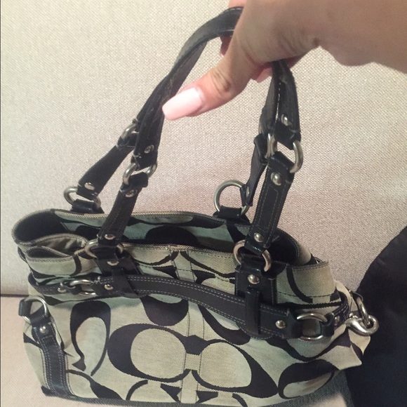 Shoulder bag - Picture 2 of 3