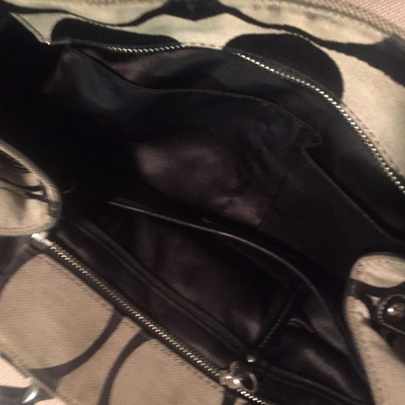 Shoulder bag - Picture 3 of 3