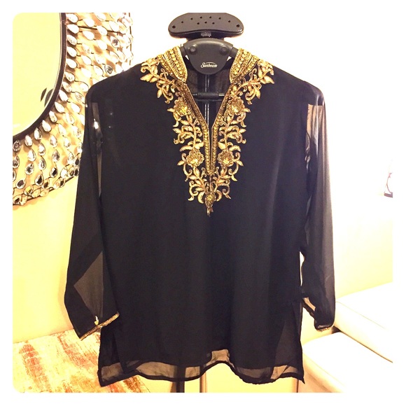 AUTHENTIC Indian Kurti w/ Gold Sequins