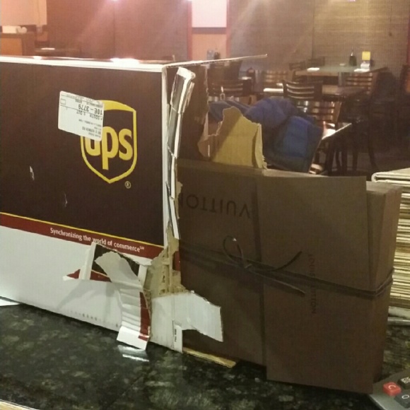 Louis Vuitton favorite MM - Picture 3 of 4