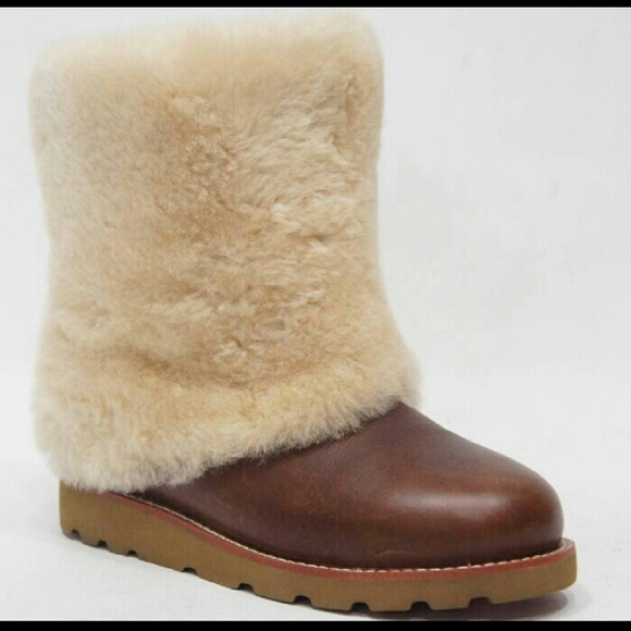 UGG AUSTRALIA MAYLIN CHESTNUT COLD WEATHER BOOT