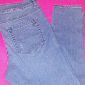 Never worn Vince Camuto jeans