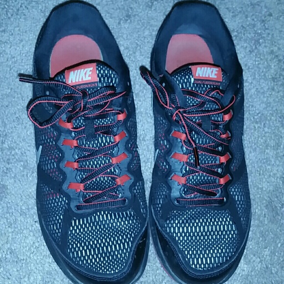 Women's Nike Dual Fusion Run 3