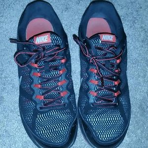 Women's Nike Dual Fusion Run 3