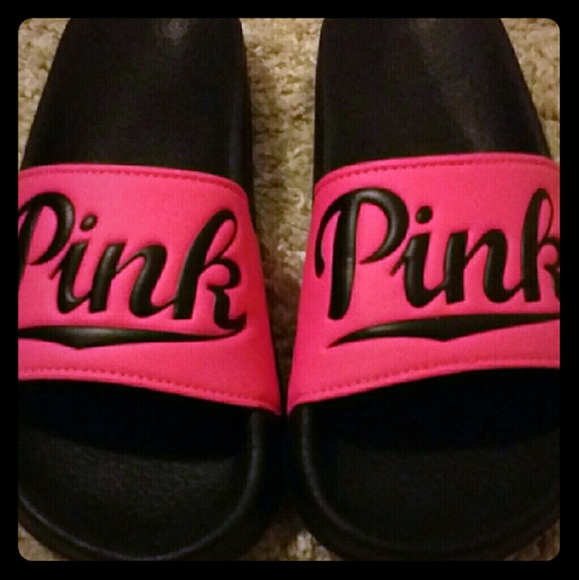 Victorias Secret:Pink Sliders