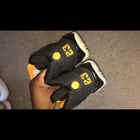 Citrus 9s ( STEAL) - Picture 3 of 4
