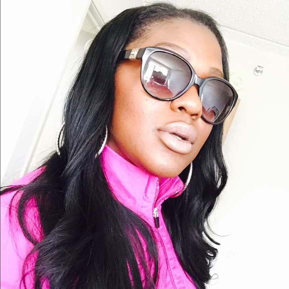 πππ Meet Your Posher ππΎπ
πΎπ - Picture 2 of 3