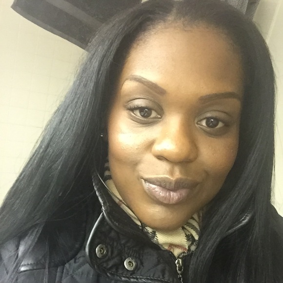 πππ Meet Your Posher ππΎπ
πΎπ - Picture 3 of 3