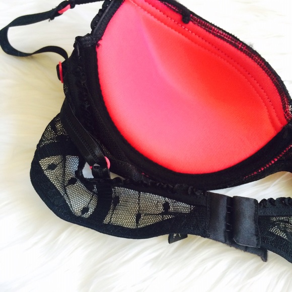 Sexy Lace Bra Bows and Rhinestones - Picture 4 of 4