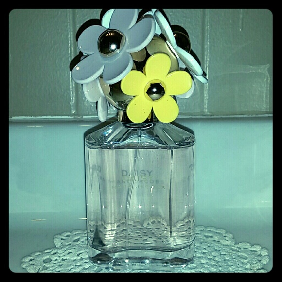 Daisy Eau So Fresh perfume