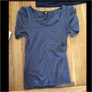 H&M grey shirt sleeve shirt