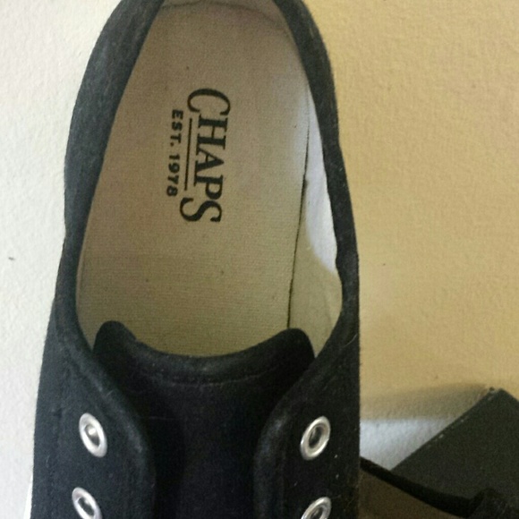 Chaps no lace sneakers - Picture 2 of 4