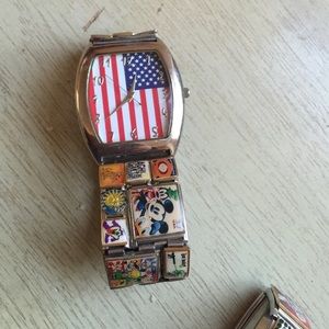 Bracelet charm watch