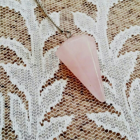 Rose quartz pendulum - Picture 1 of 1