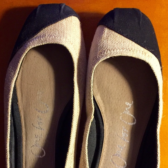 TOMS ballet flats