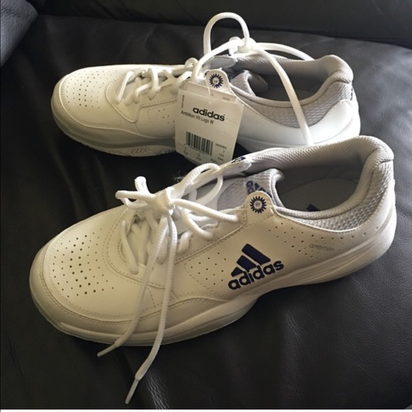 Adidas Tennis Shoes Size 8.5