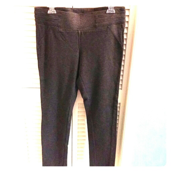 Charcoal grey leggings