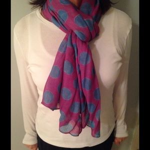 Purple and blue dotted scarf