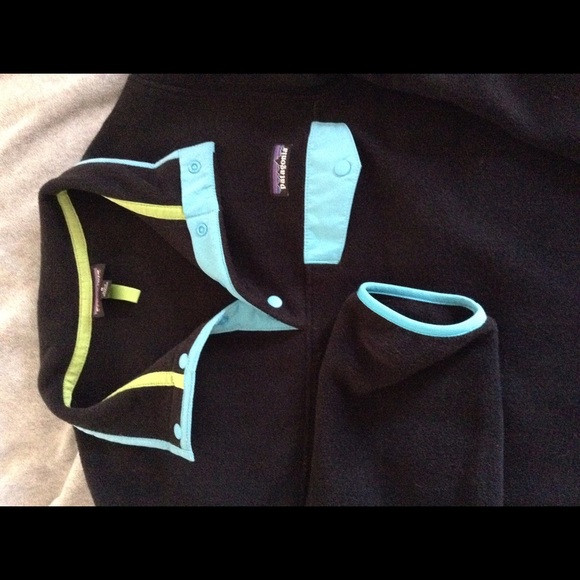 Black Patagonia Pullover LIKE NEW!