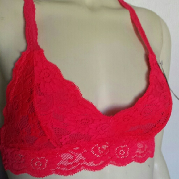 CLEARANCE lace triangle racer back bralette - Picture 2 of 4