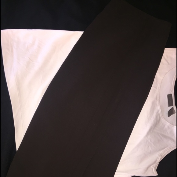 Chocolate Brown Skirt with Pleats and Split.