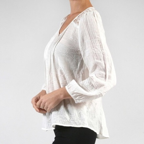 Pretty Summer Gauze Blend Top - Picture 4 of 4