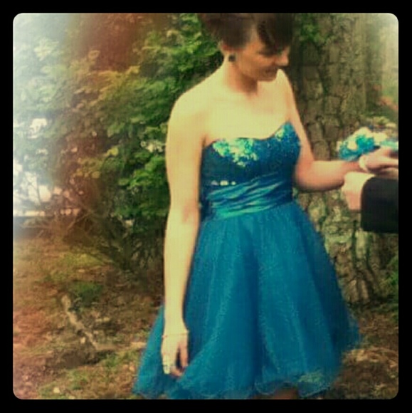 Size 4 blue prom dress - Picture 1 of 1