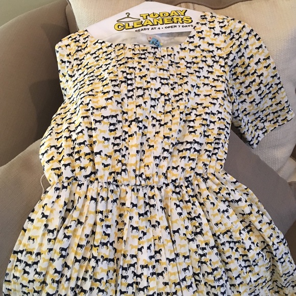 Adorable blue and yellow pleated dress