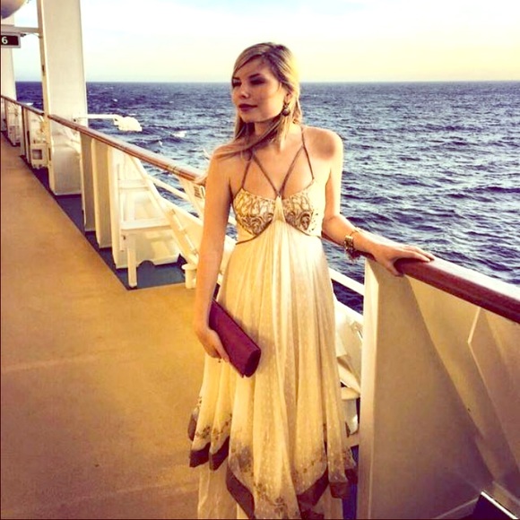 Meet the Posher - Picture 3 of 7