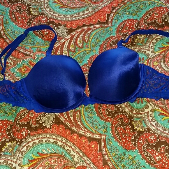 Victorias Secret 34D NWOT