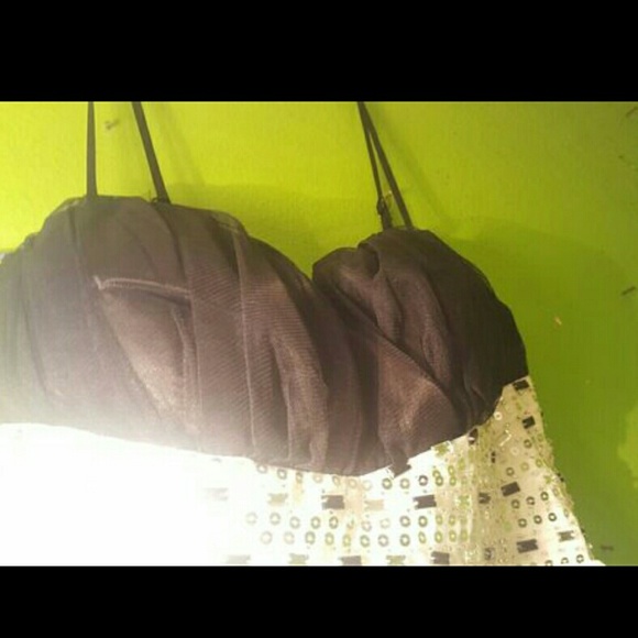 Size 4 prom dress - Picture 3 of 3