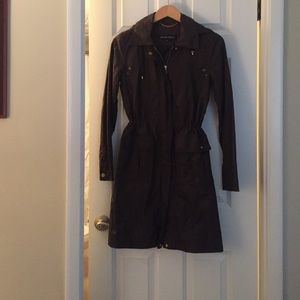 ☔️Ellen Tracy Raincoat Trench Coat XS Brown. NWOT.