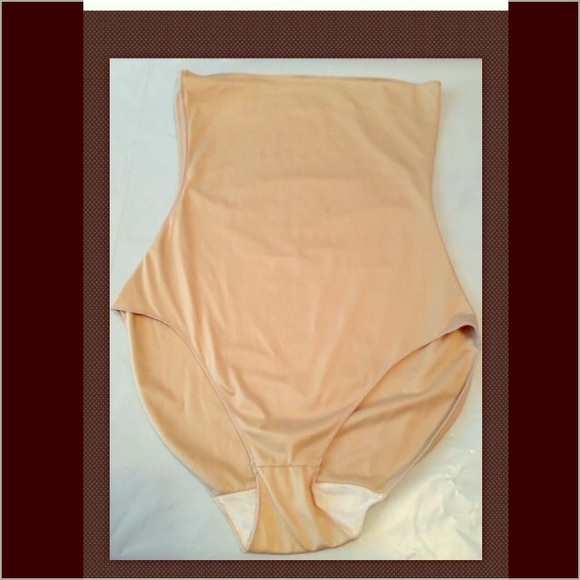 Spanx Slim Cognito Shaping Bodysuit Large Beige