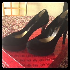 Black guess heels