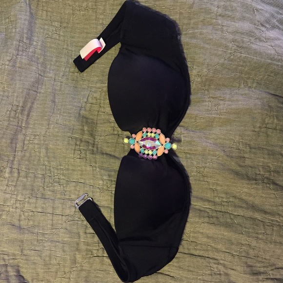 Vs swim 34B top