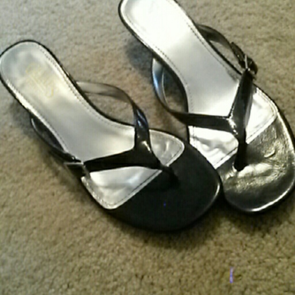 Sandals: heel flip flops