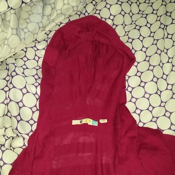 Hooded Roxy Top - Picture 3 of 3