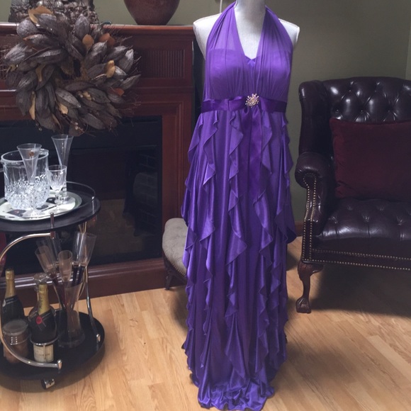 beautiful purple prom dress