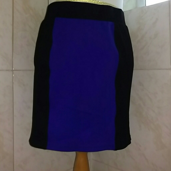 Torrid Black/Blue Form Fitting Skirt