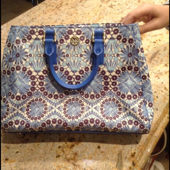 Tory Burch Bermuda multicolor handbag authentic