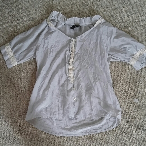 Shirt - Picture 1 of 4