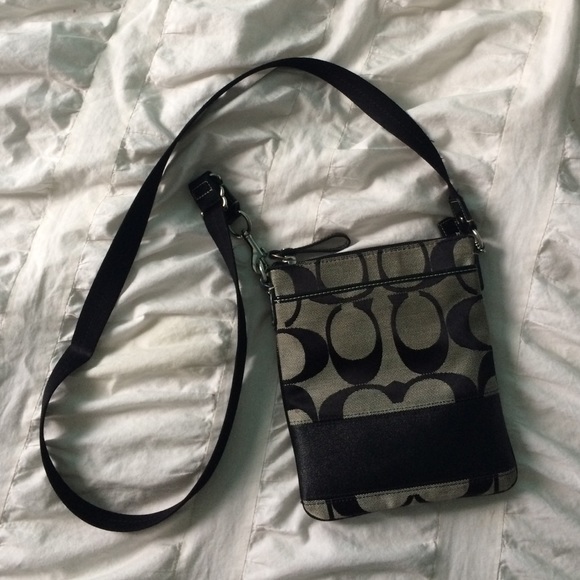 Coach crossbody purse! :)