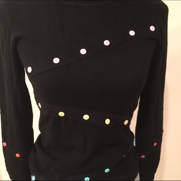 Sweater - Picture 2 of 4