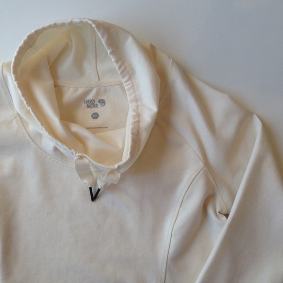 Mountain Hardware Cowl Neck