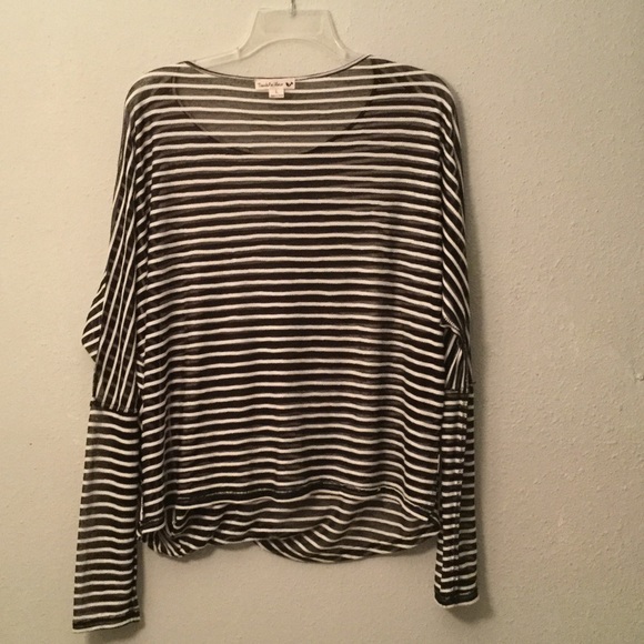 Black and White Striped Shirt (Long Sleeve) - Picture 1 of 3