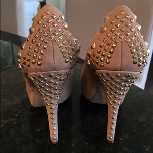 Vince Camuto VC-missie pumps