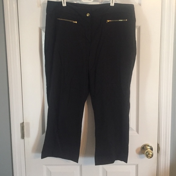 Capris pants