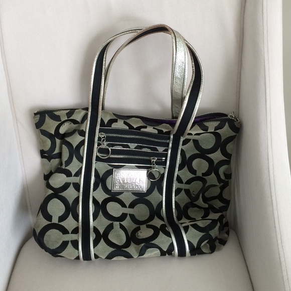 Authentic coach handbag