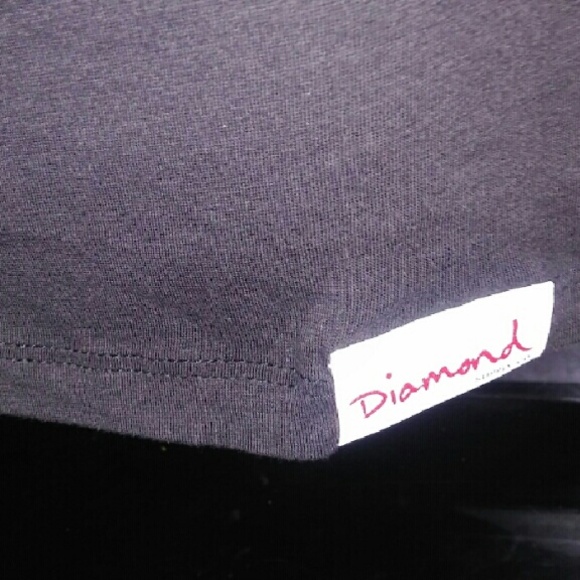 Womens Diamond Tee - Picture 3 of 3